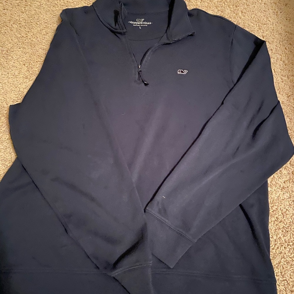 Like new vineyard vines pullover navy size large